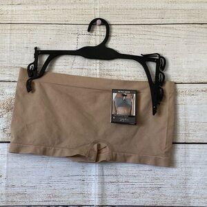 ICY HOT SEAMLESS BOYSHORT BRIEF PANTY SIZE S